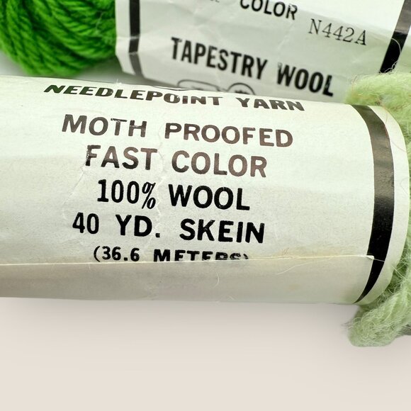 Lot of 40 Elsa Williams Needlecraft Tapestry Wool Yarn Assorted Colors - Picture 13 of 14